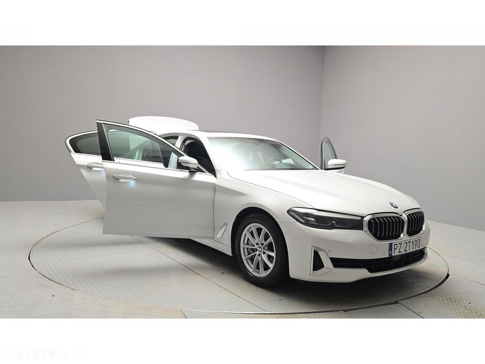 BMW Seria 5 - 14