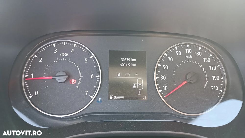 Dacia Logan TCe 90 MT6 Prestige - 10