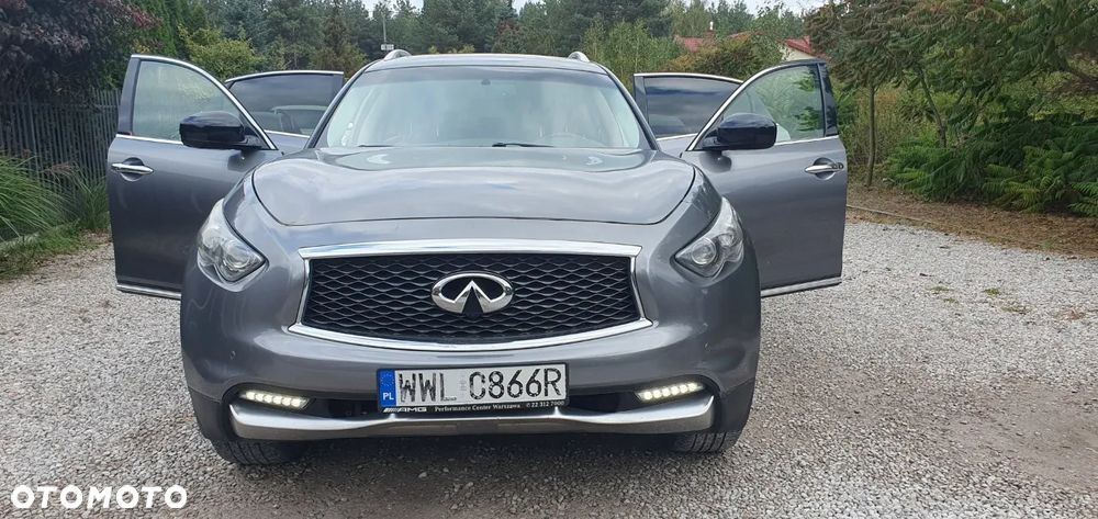 Infiniti QX70 3.7 S Premium - 17