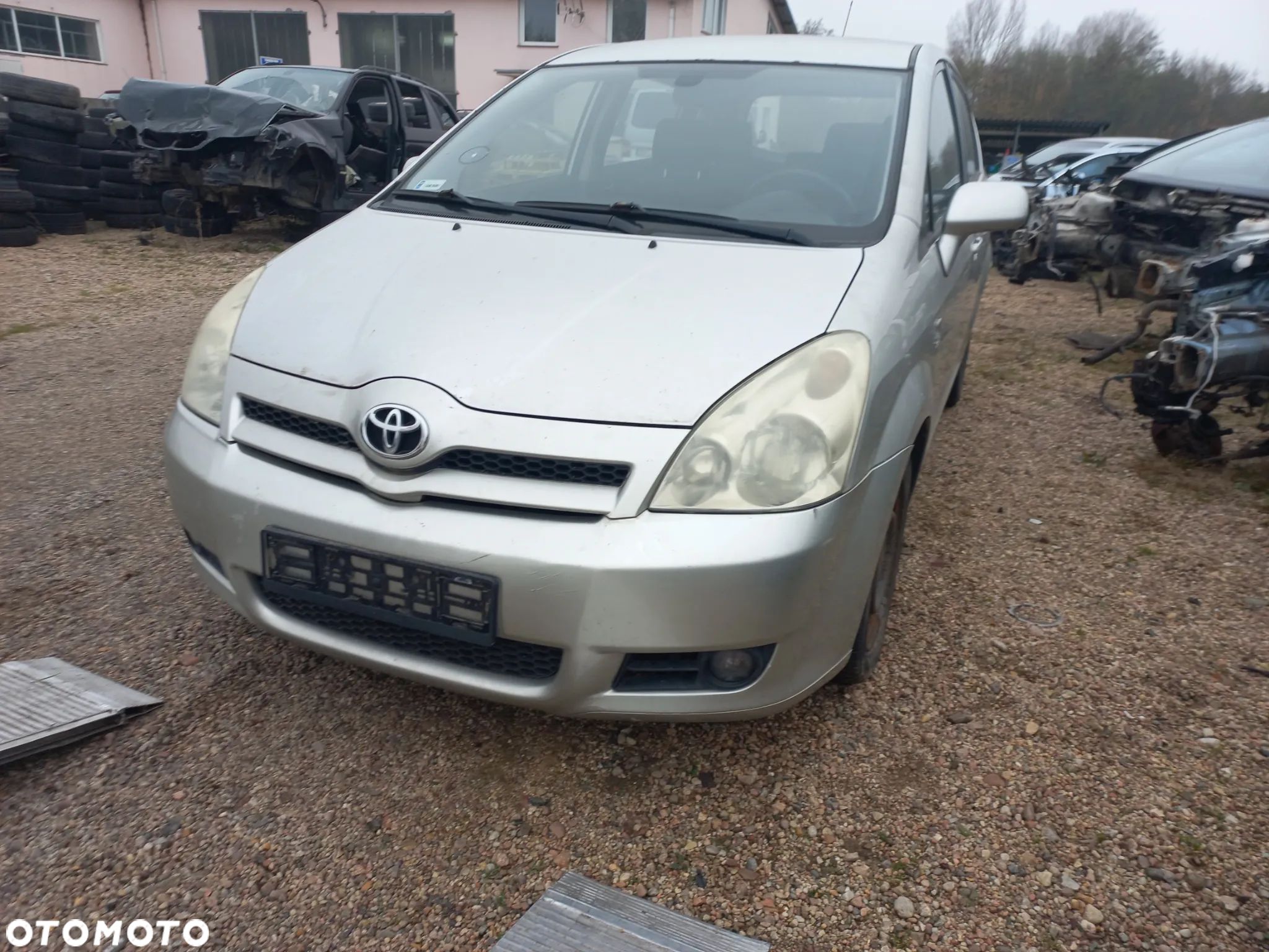 Toyota Corolla Verso 2.0 D4D 116KM 05r wszystkie części 1C0 maka drzwi zderzak - 1