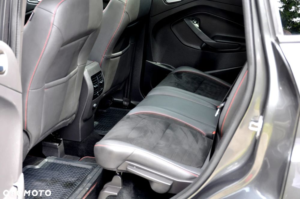 Ford Kuga 1.5 EcoBoost FWD ST-Line ASS MMT6 - 28
