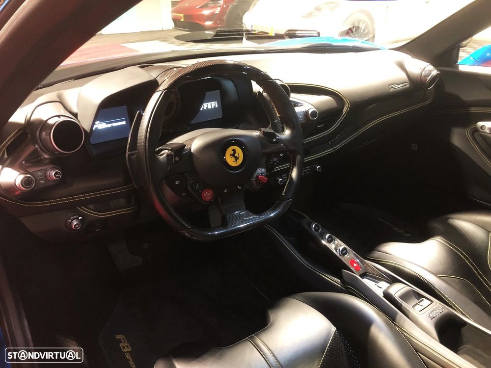 Ferrari F8 Tributo Spider - 4