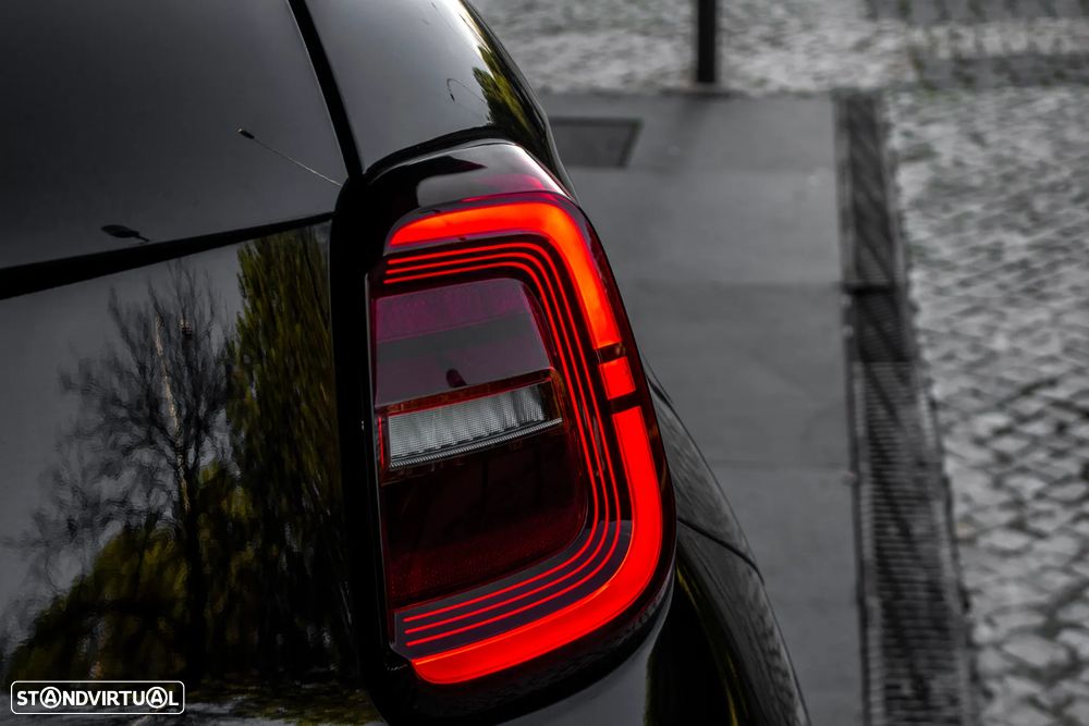 Abarth 500e Turismo - 13