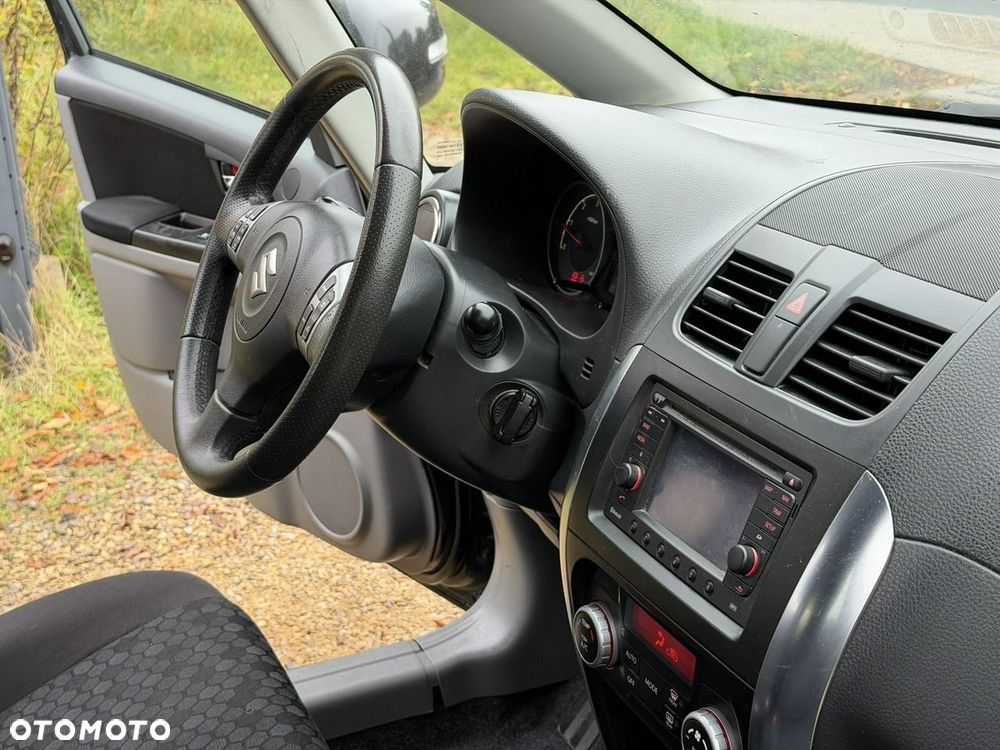 Suzuki SX4 - 19