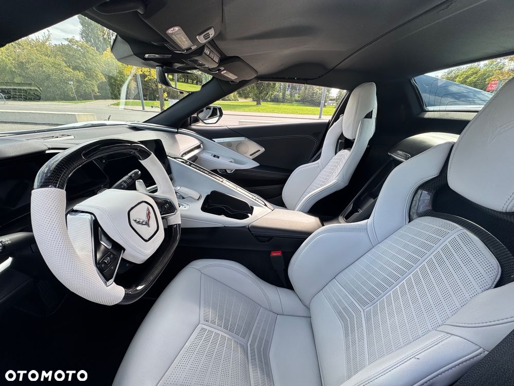 Chevrolet Corvette Stingray 3LT 6.2 V8 Automatik - 24