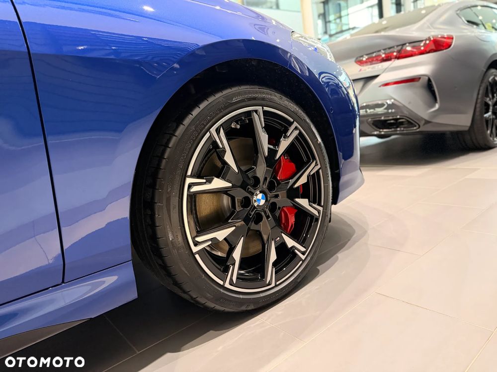 BMW Seria 2 218d M Sport - 9