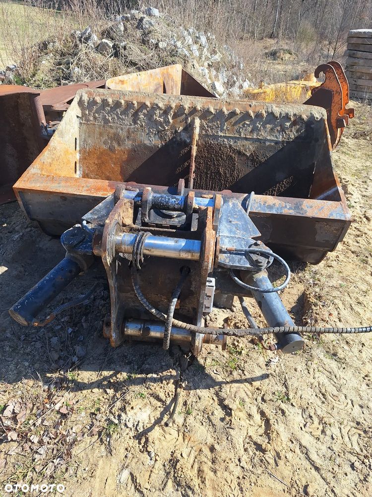 Łyżka skarpowa hydrauliczna + Szybkozłącze B27 - 2