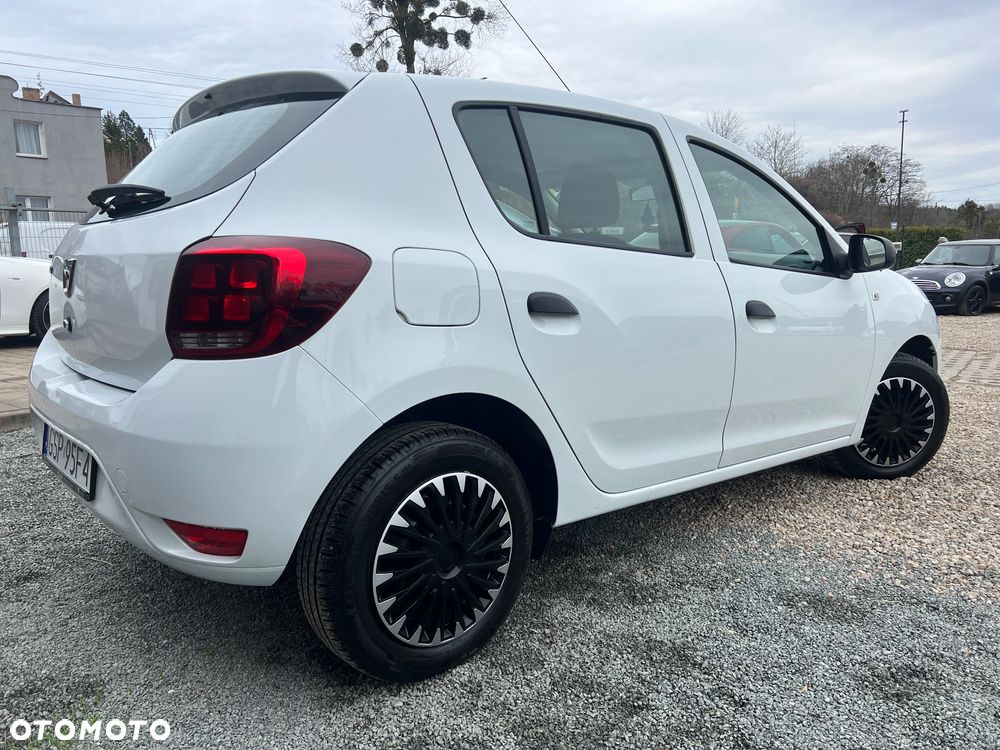 Dacia Sandero SCe 75 Essentiel - 9