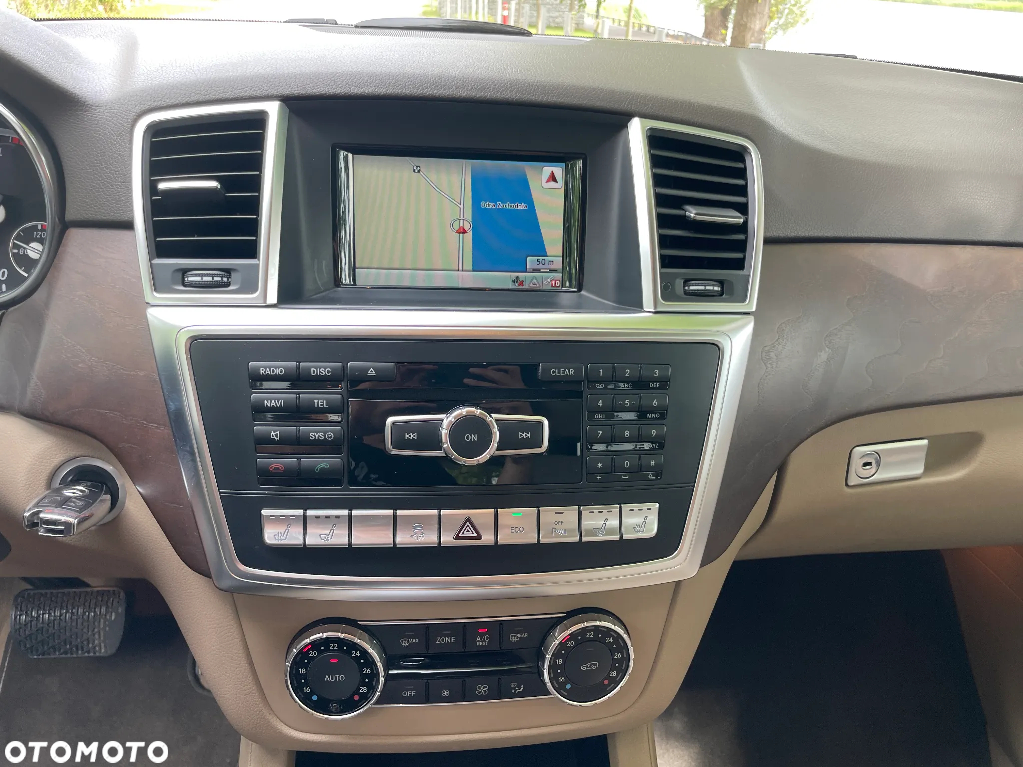 Mercedes-Benz ML 350 BlueTec 4-Matic - 19