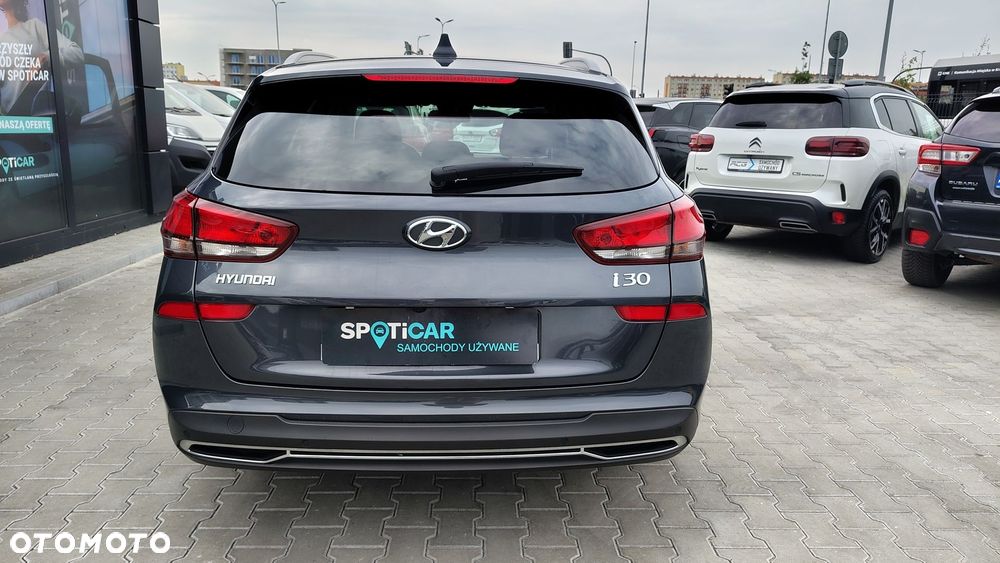 Hyundai i30 1.5 DPI Comfort - 4