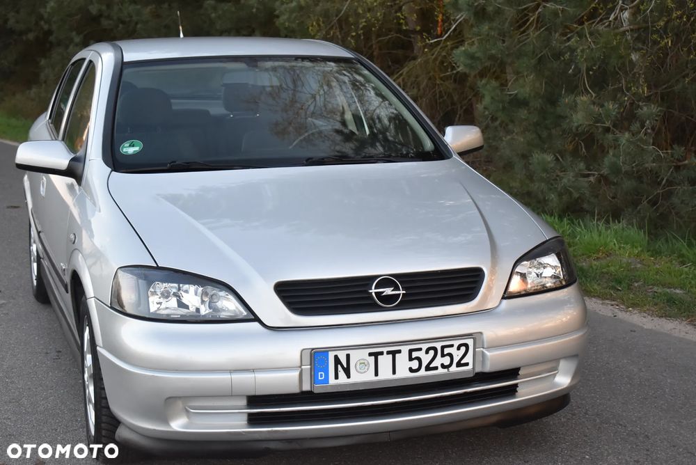 Opel Astra 1.6 NJoy - 14