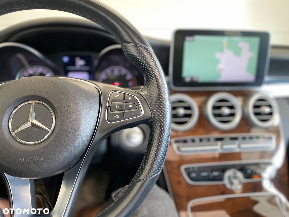 Mercedes-Benz Klasa C 400 4Matic 7G-TRONIC AMG Line - 21