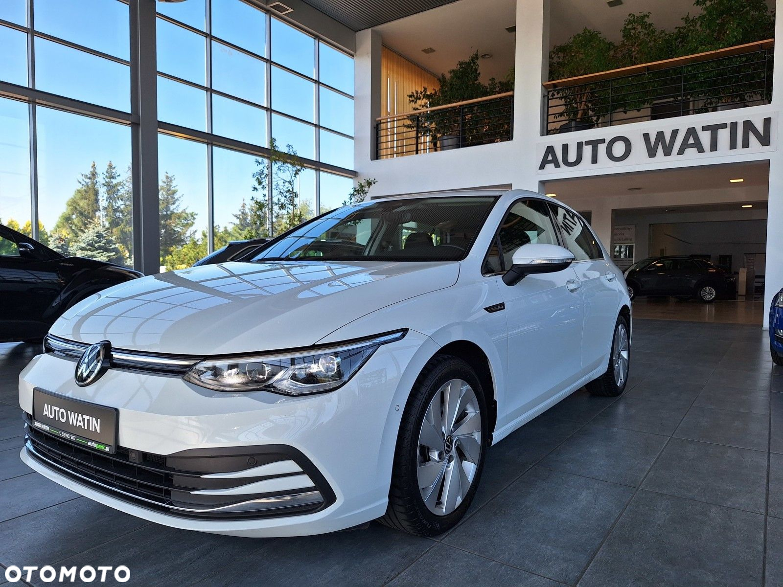 Volkswagen Golf - 2