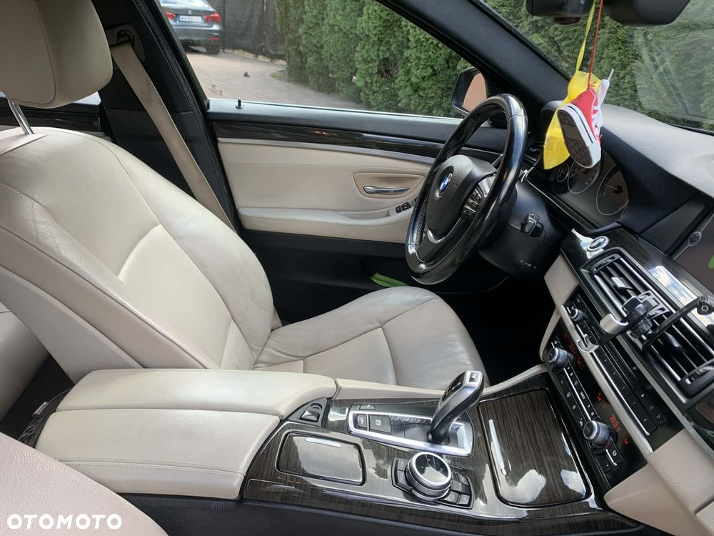 BMW Seria 5 530d - 11