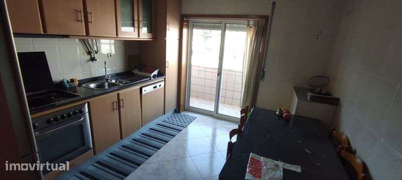 Apartamento T3  em Brito/Guimarães - Grande imagem: 2/9