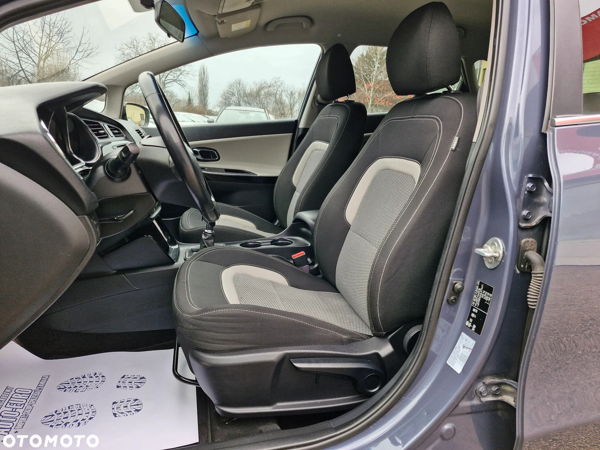 Kia Ceed Cee'd 1.6 CRDi XL - 11