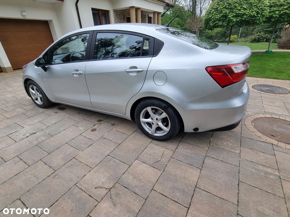 Kia Rio 1.2 GT-Line - 4