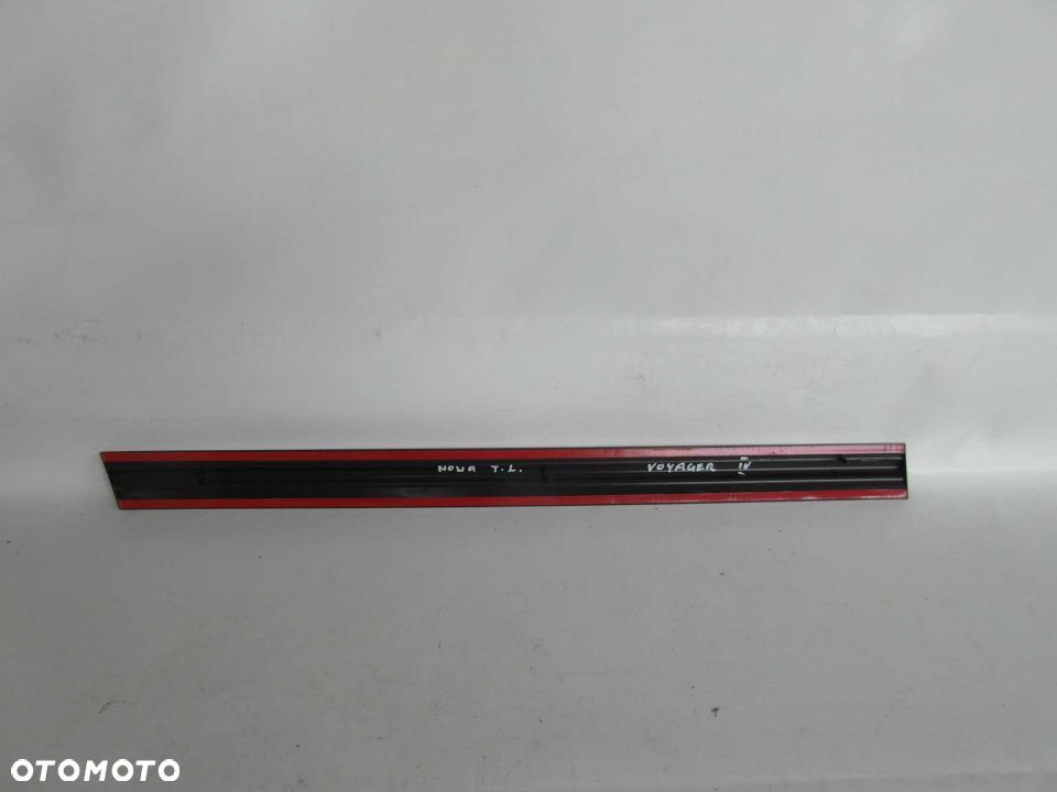 CHRYSLER VOYAGER IV LISTWA DRZWI LEWA TYŁ - 3