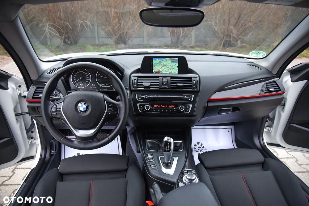 BMW Seria 2 218d Sport Line - 37