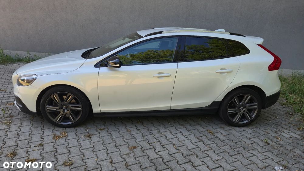 Volvo V40 Cross Country D4 Drive-E Momentum - 6