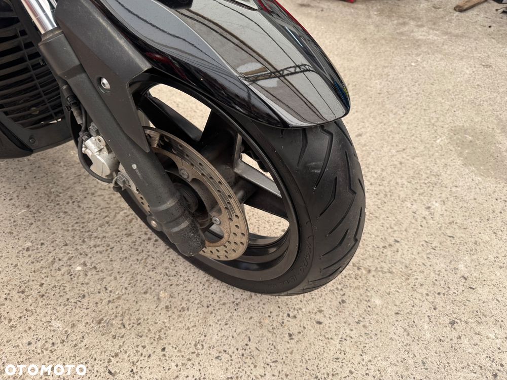 Yamaha X-max - 15