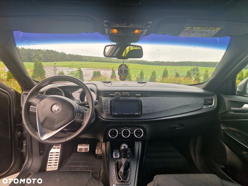 Alfa Romeo Giulietta - 5