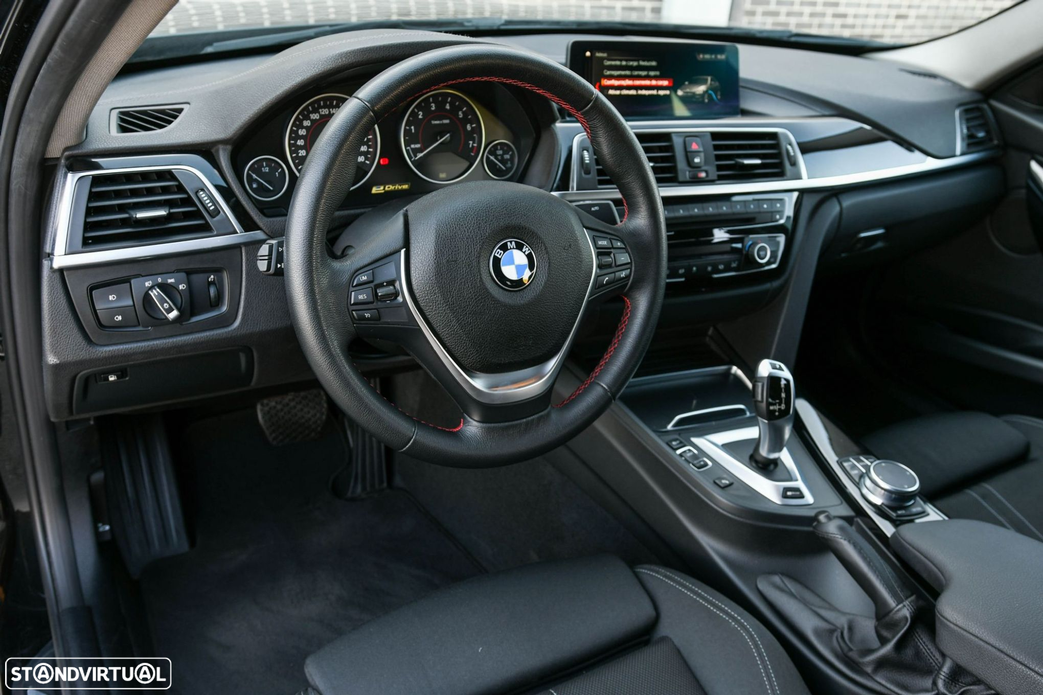BMW 330 e iPerformance Line Sport - 17