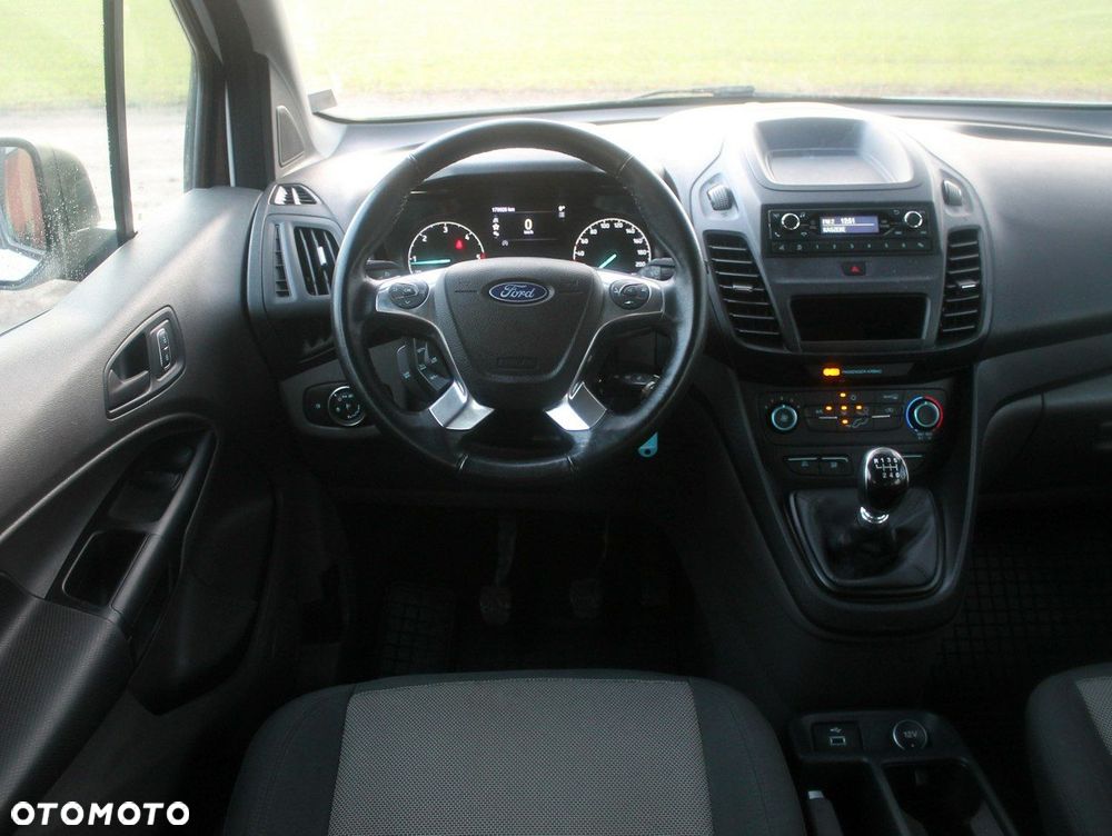 Ford Transit Connect - 9