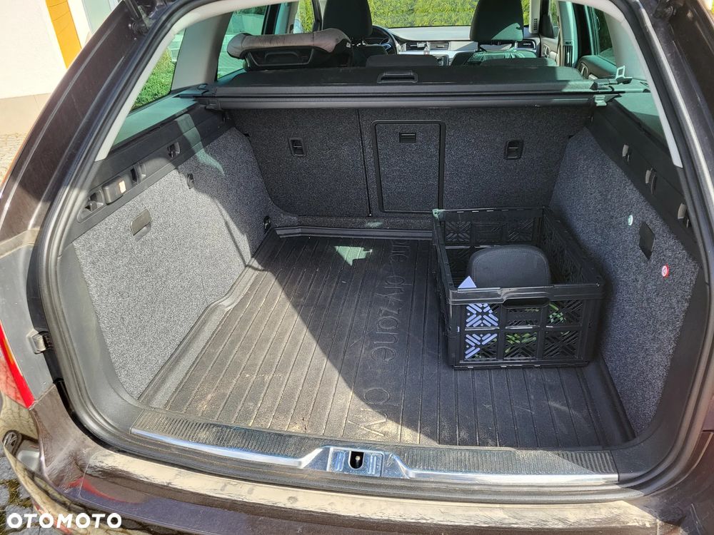 Skoda Superb 2.0 TDI Ambition - 6