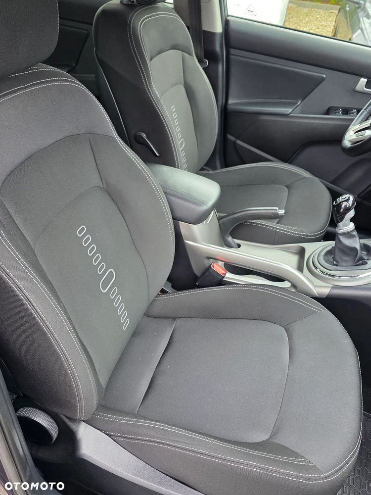 Kia Sportage - 14