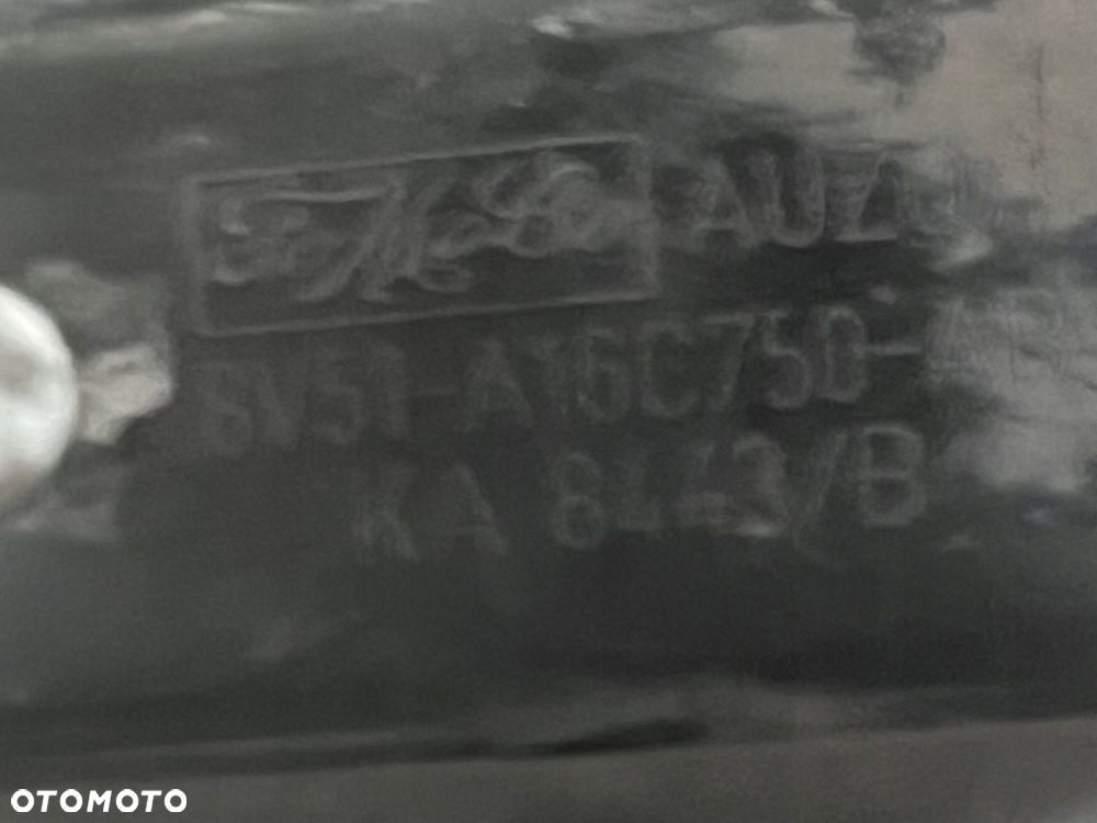 8V51-A16860-AA UCHWYT ZAMKA MASKI FORD FIESTA MK7 - 8