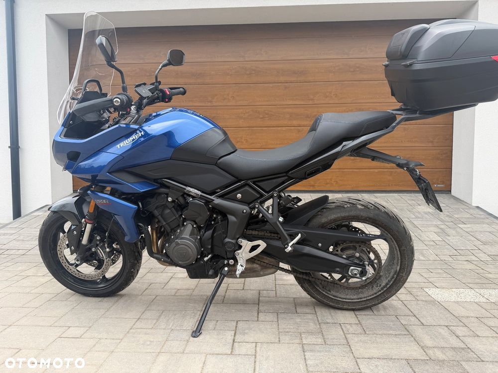 Triumph Tiger - 1