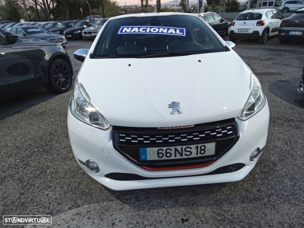 Peugeot 208 1.6 THP GTi - 2