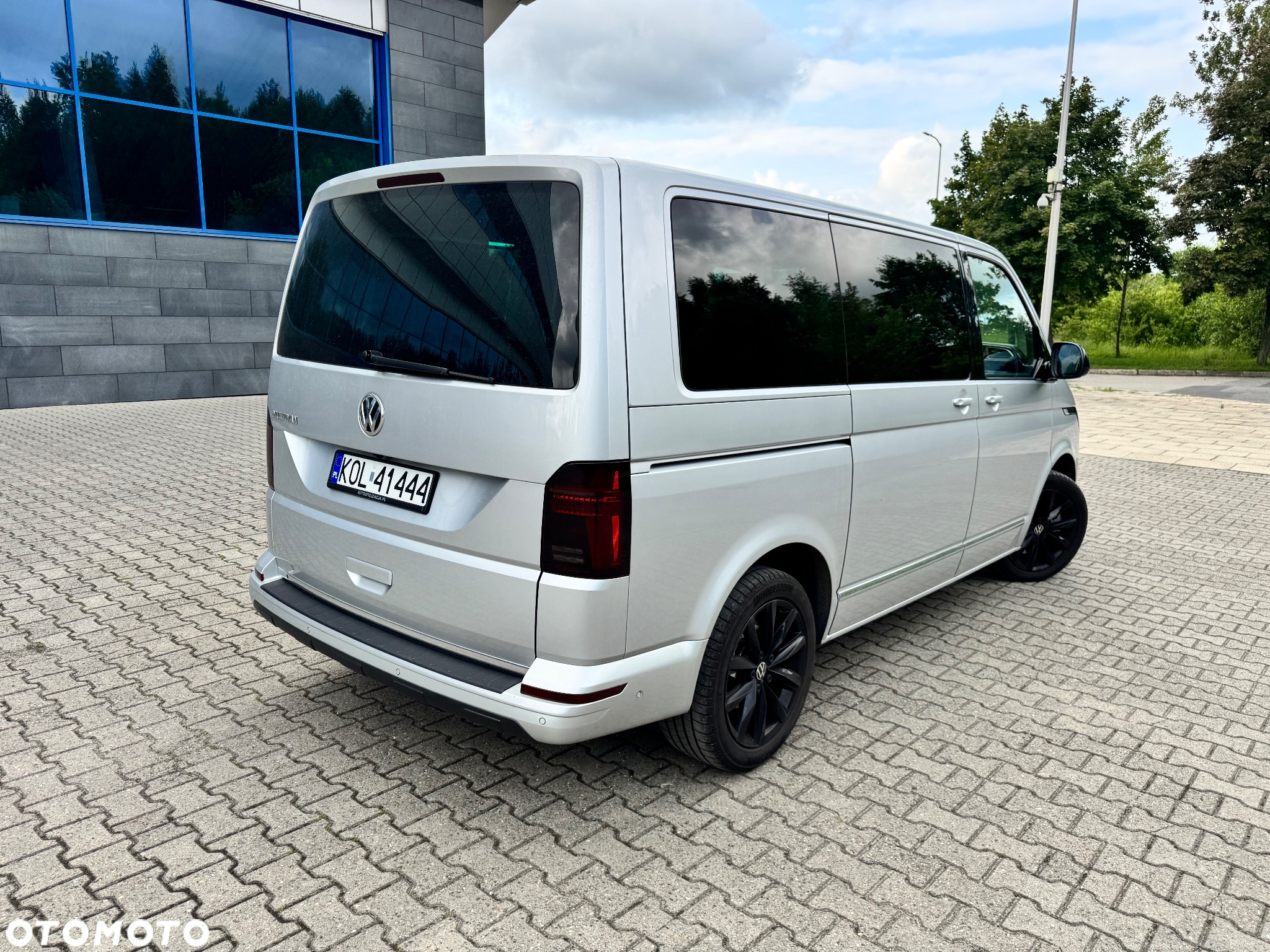 Volkswagen Multivan 6.1 2.0 TDI L1 Highline DSG - 4