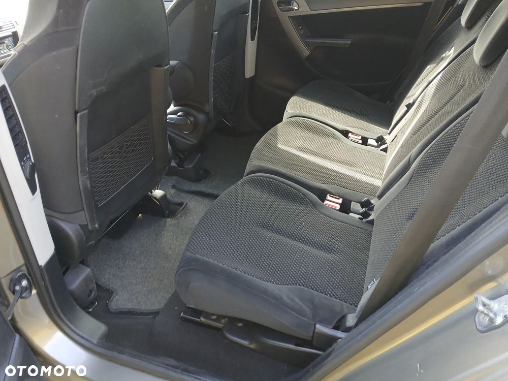 Citroën C4 Picasso 1.8 16V Confort - 32