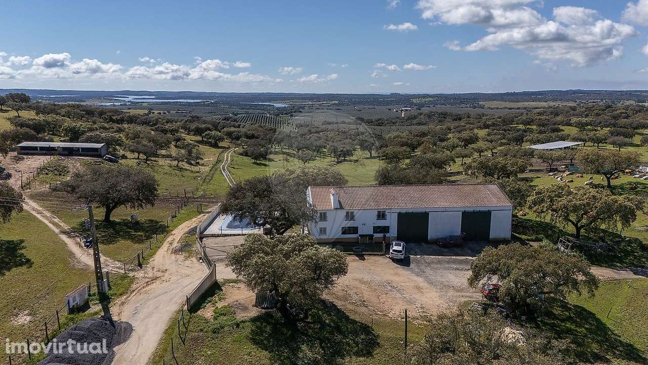 Quinta  para venda - Grande imagem: 2/49