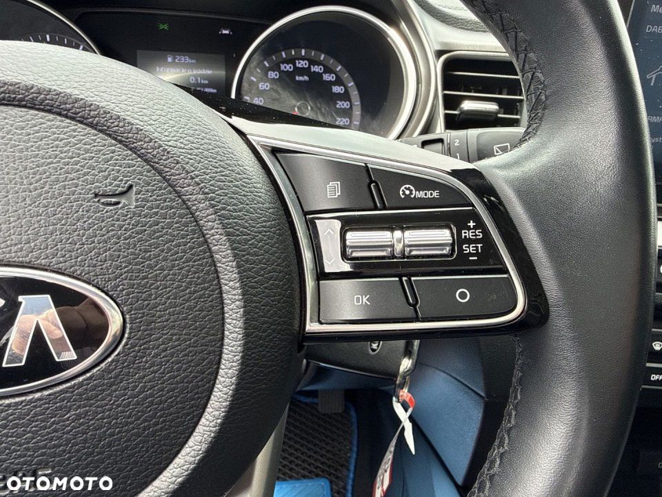 Kia Ceed - 22