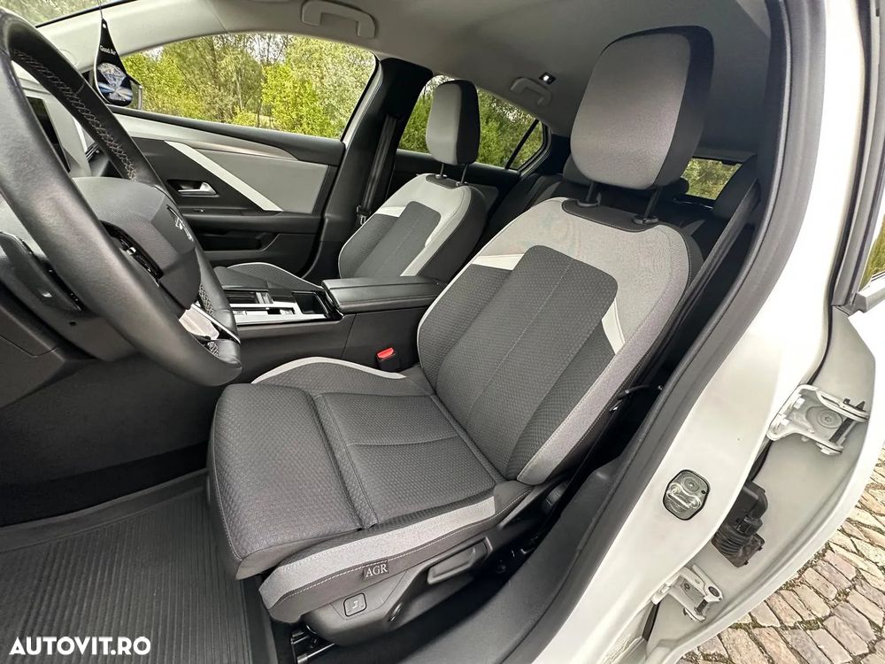 Opel Astra 1.5L Start/Stop AT8 Elegance - 6
