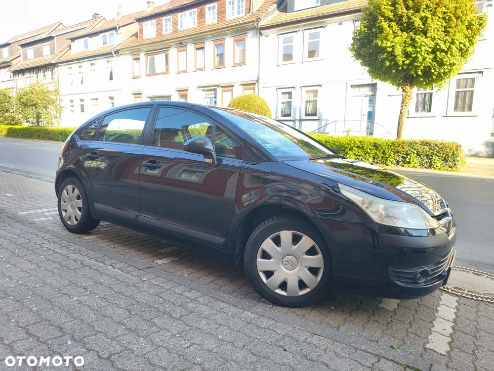 Citroën C4 1.6 HDi FAP EGS6 Confort - 9