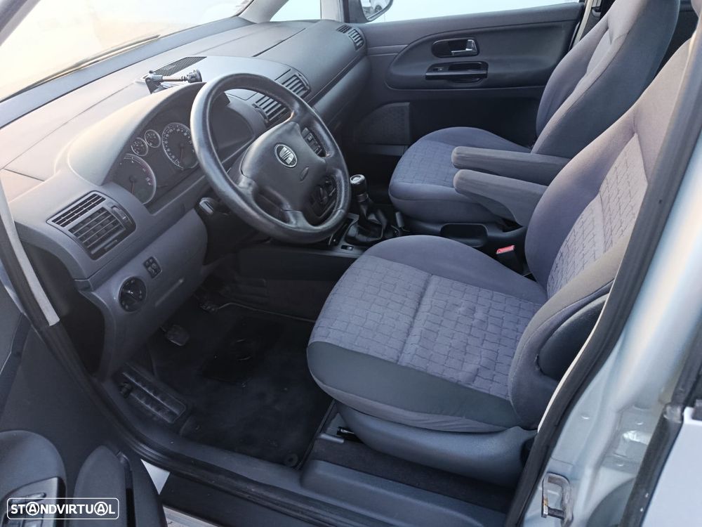 SEAT Alhambra 1.9 TDI Signo - 6