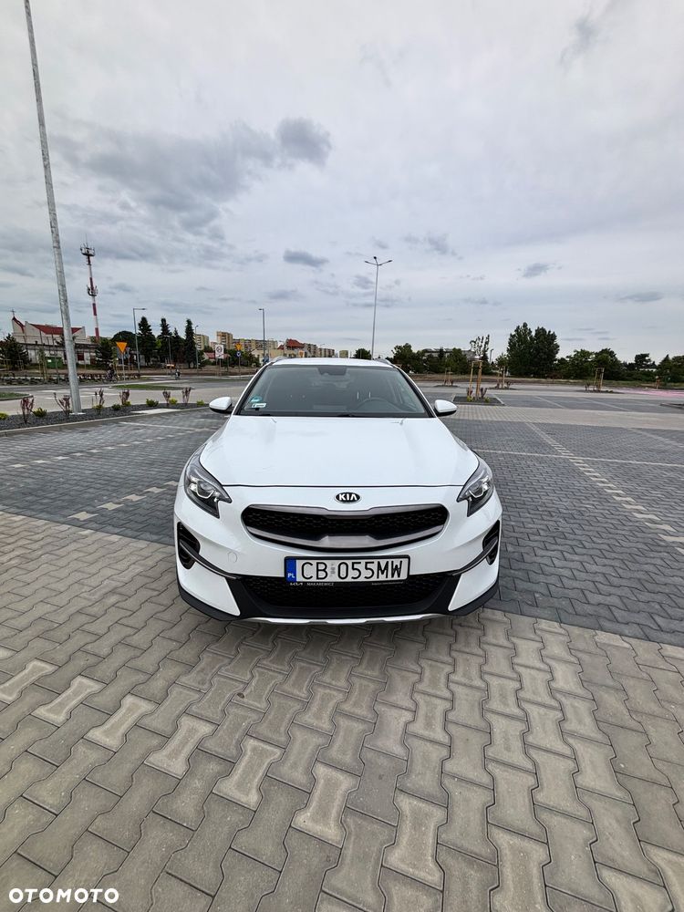 Kia XCeed 1.5 T-GDI M - 17