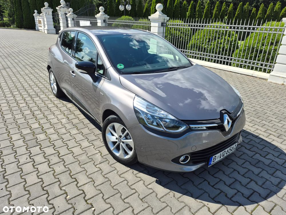 Renault Clio 1.2 16V Limited - 11