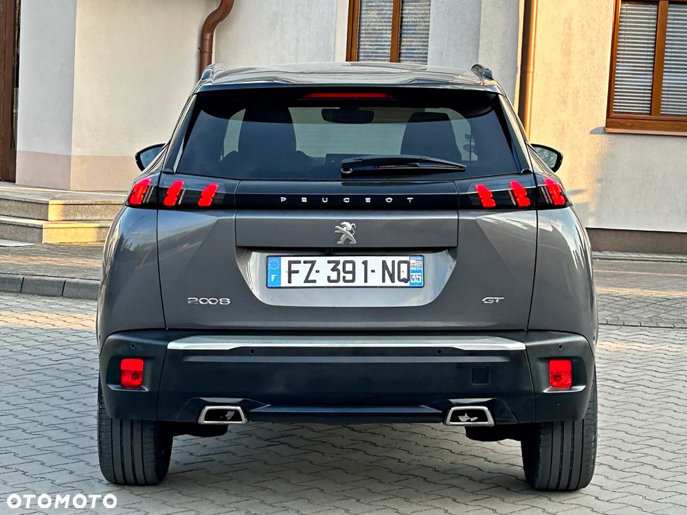 Peugeot 2008 1.2 PureTech GT Line S&S - 11