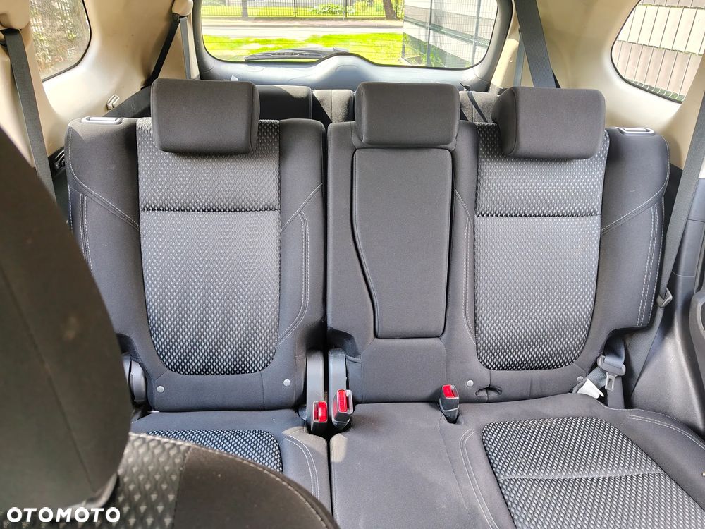 Mitsubishi Outlander 2.0 Intense + SDA 4WD CVT - 22