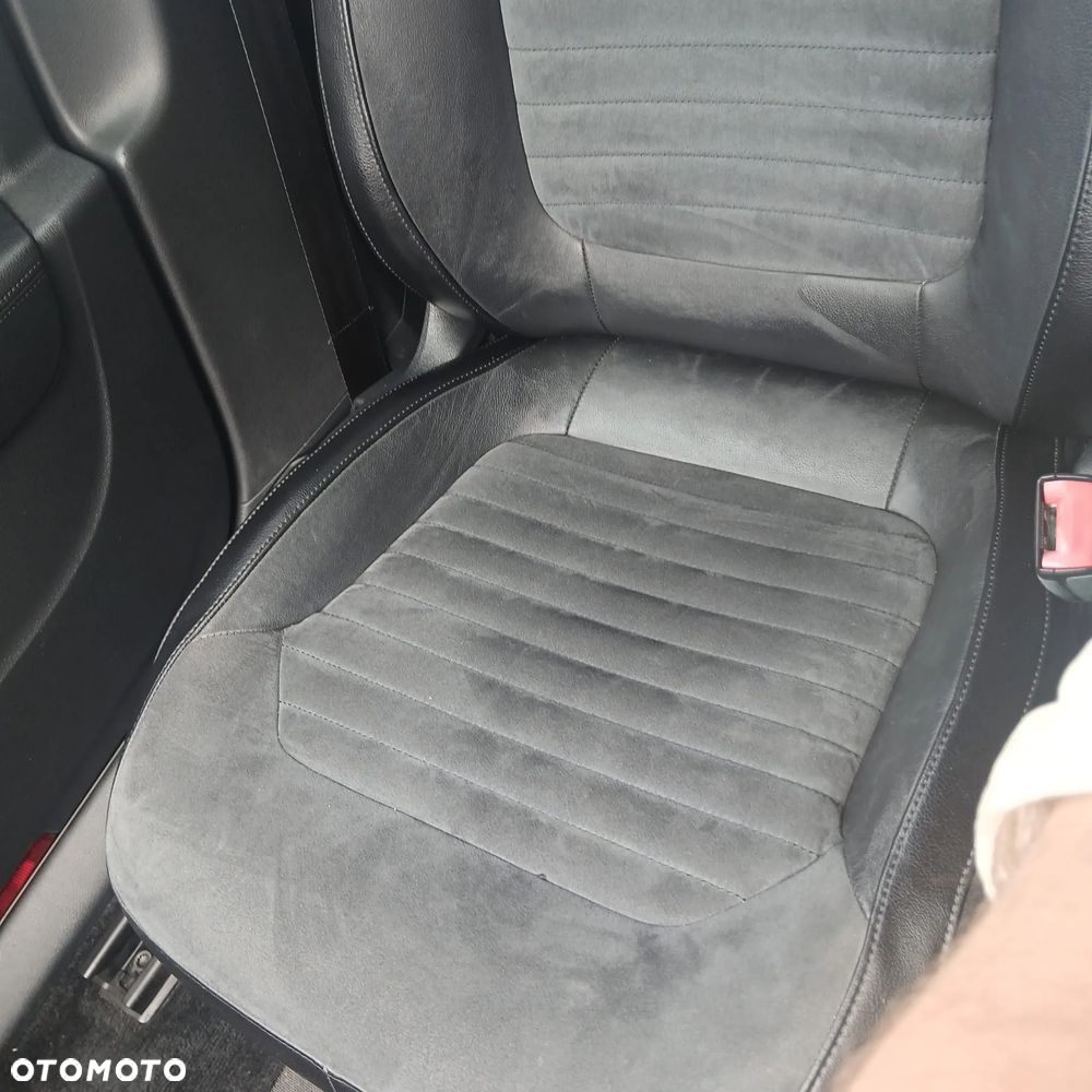 Volkswagen Passat 2.0 BlueTDI DSG SCR Business Edition - 19