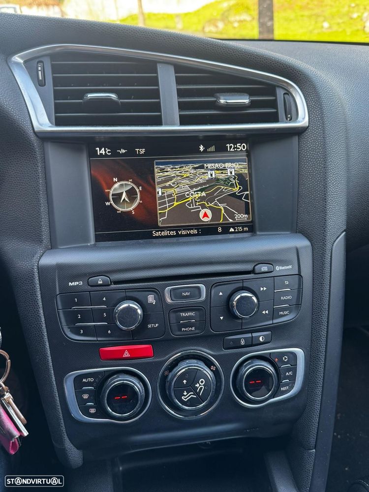 DS DS4 1.6 BlueHDi So Chic - 9