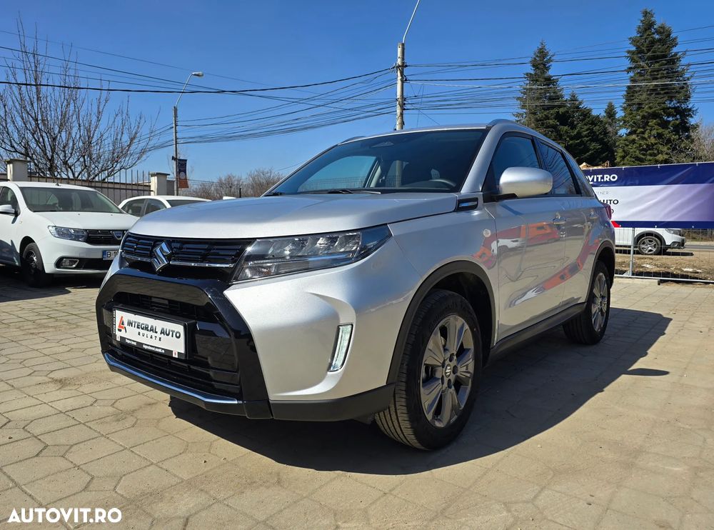 Suzuki Vitara 1.4 Boosterjet MHEV Passion - 1