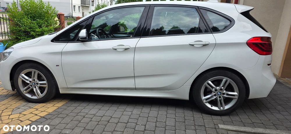 BMW Seria 2 216d M Sport - 4