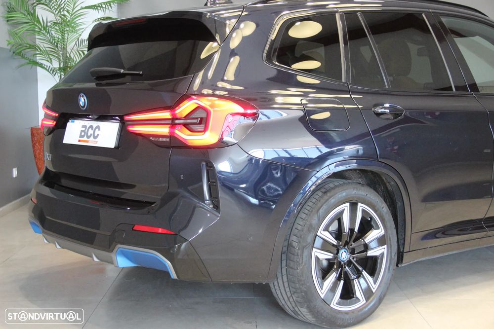 BMW iX3 M Sport Inspiring - 7