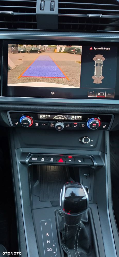 Audi Q3 40 TFSI Quattro S-Line S tronic - 38